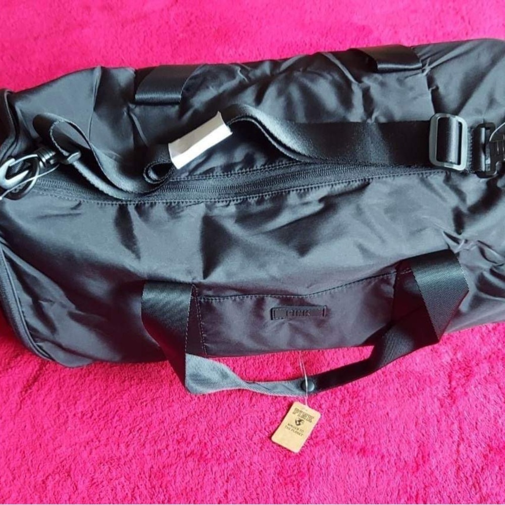 PINK Everyday duffel bag NWT - Picture 4 of 11
